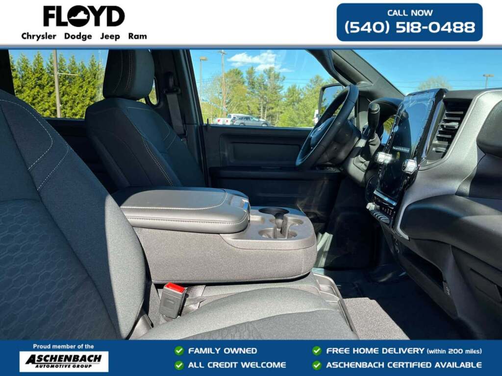 2026 Ram 2500 Tradesman Crew Cab 4x4 6'4" Box