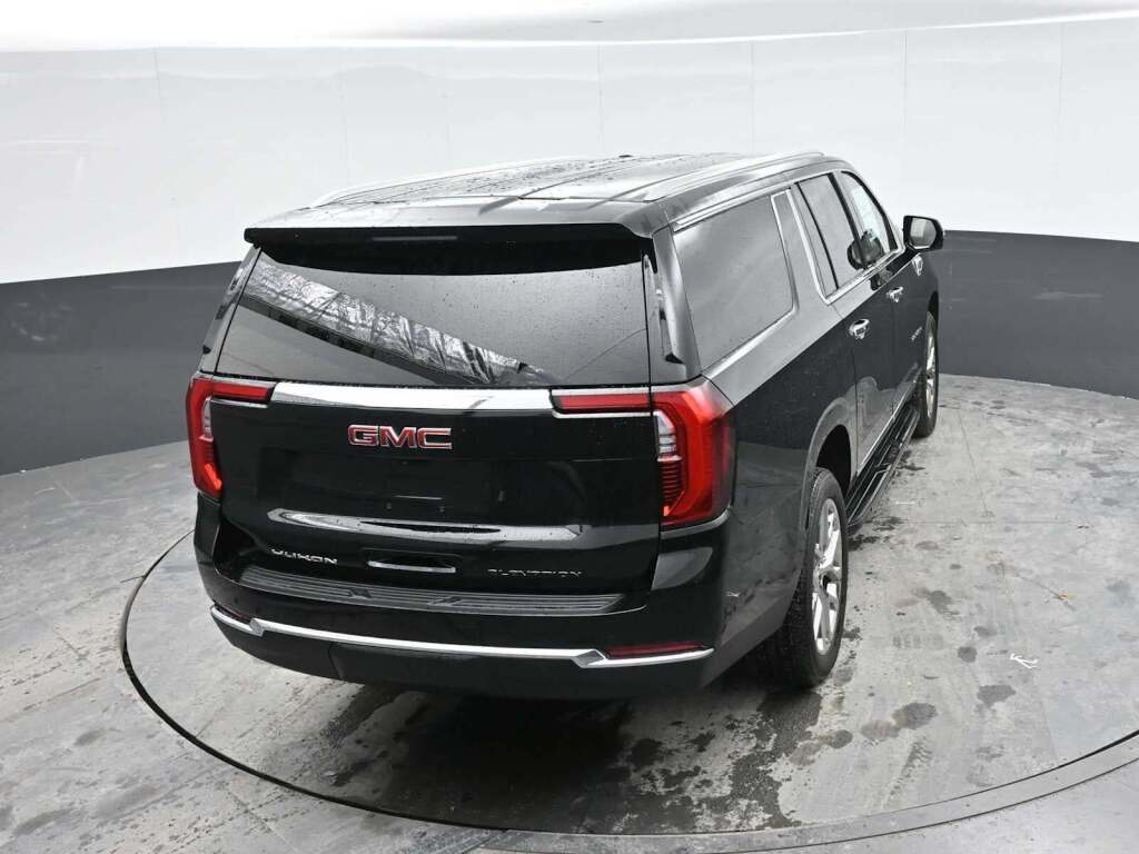 2026 GMC Yukon XL 4WD Elevation