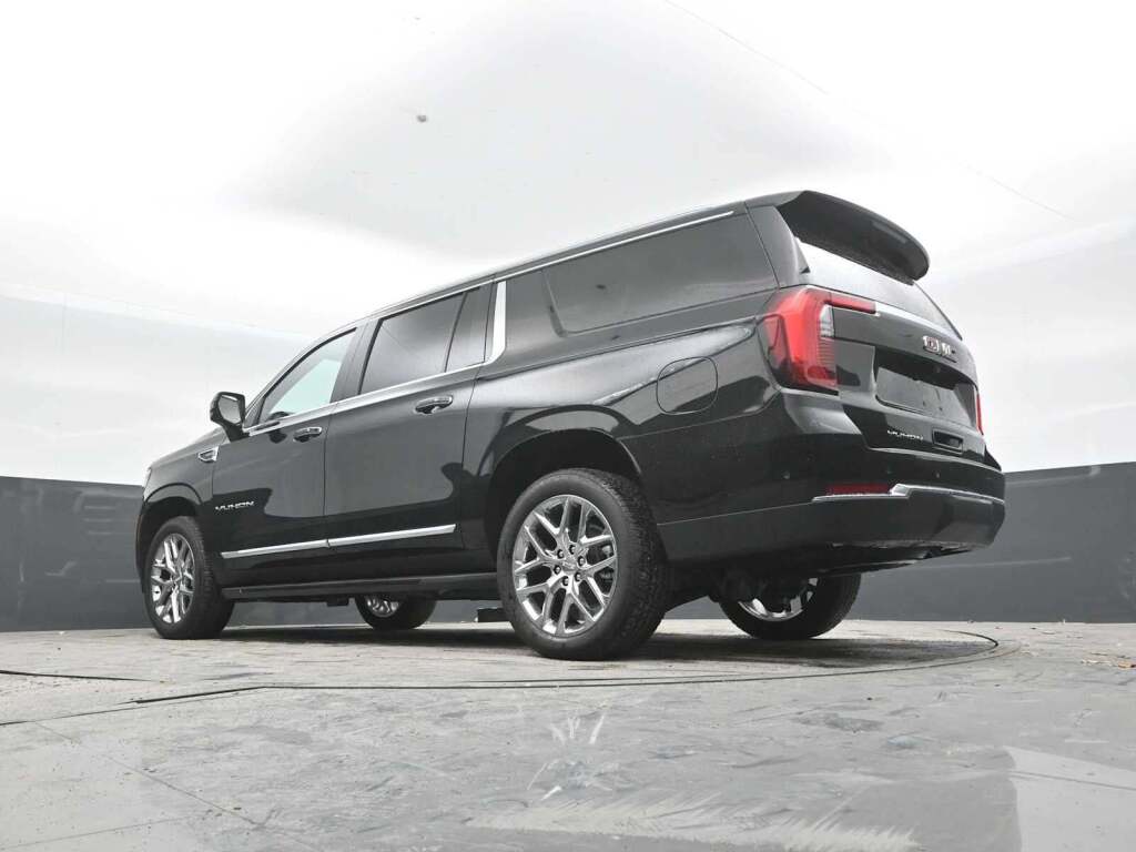 2026 GMC Yukon XL 4WD Elevation