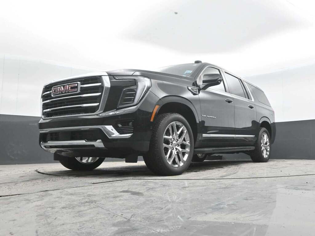 2026 GMC Yukon XL 4WD Elevation