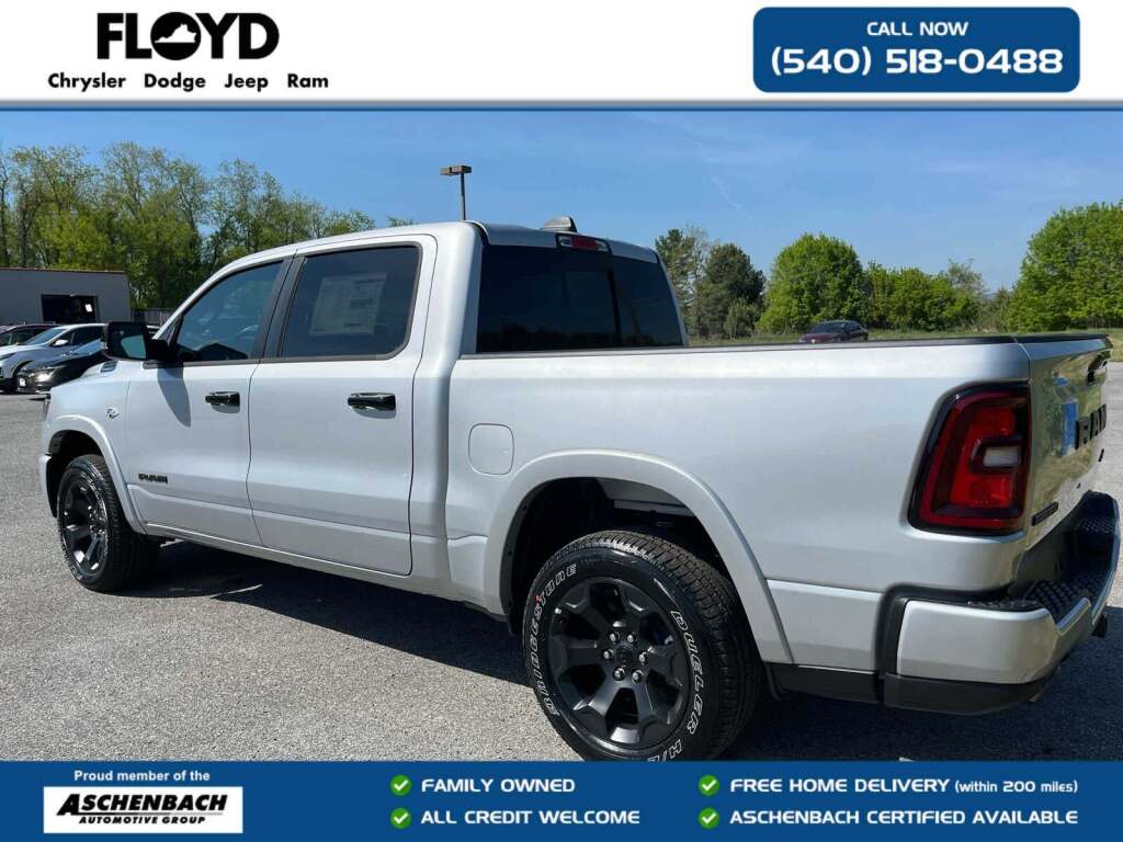 2026 Ram 1500 Big Horn Crew Cab 4x4 5'7" Box