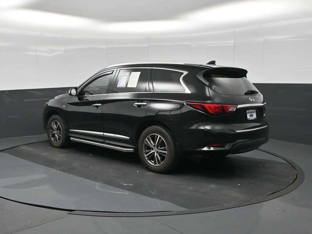 2017 INFINITI QX60 