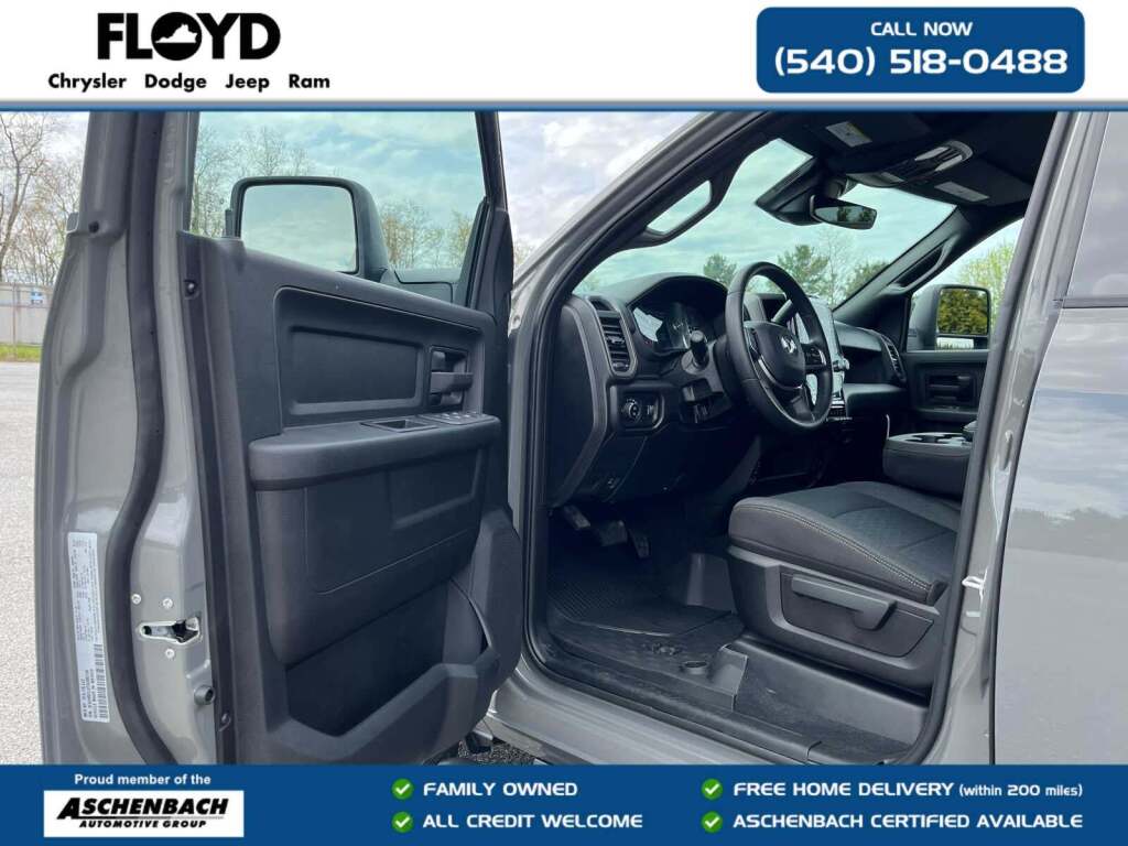 2026 Ram 2500 Tradesman Crew Cab 4x4 6'4" Box