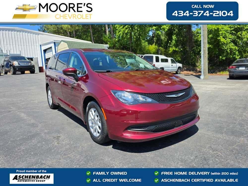 2023 Chrysler Voyager