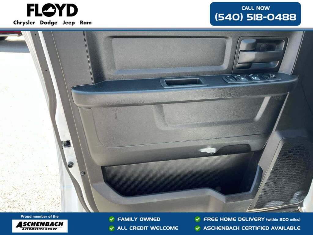 2022 Ram 1500 Classic Tradesman Crew Cab 4x4 5'7" Box