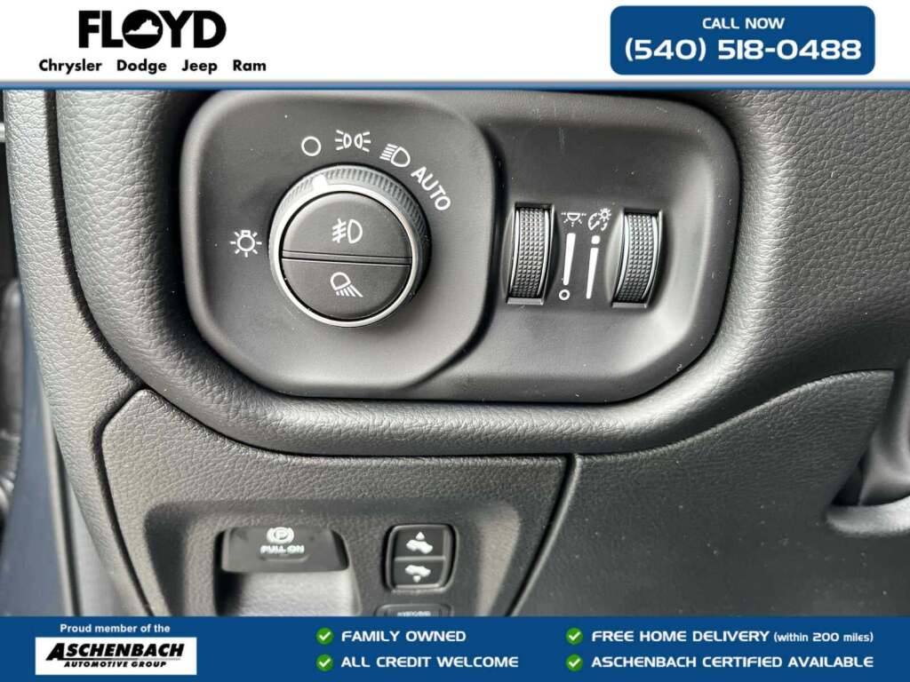 2026 Ram 1500 Big Horn Crew Cab 4x4 5'7" Box