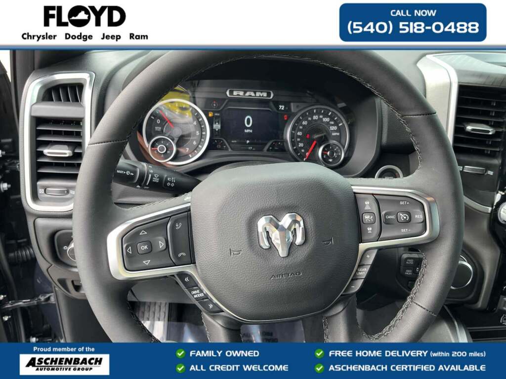 2026 Ram 1500 Big Horn Crew Cab 4x4 5'7" Box