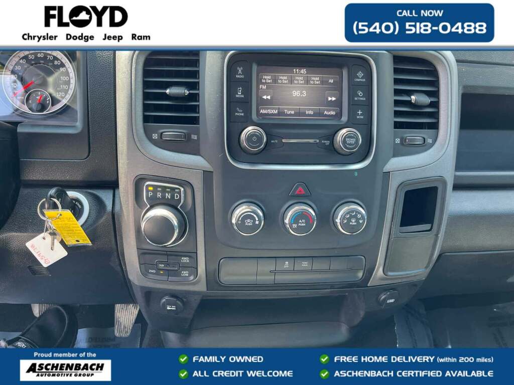 2022 Ram 1500 Classic Tradesman Crew Cab 4x4 5'7" Box