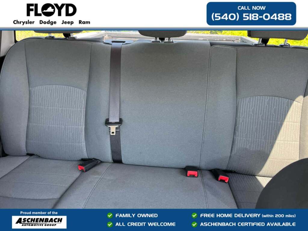 2022 Ram 1500 Classic Tradesman Crew Cab 4x4 5'7" Box