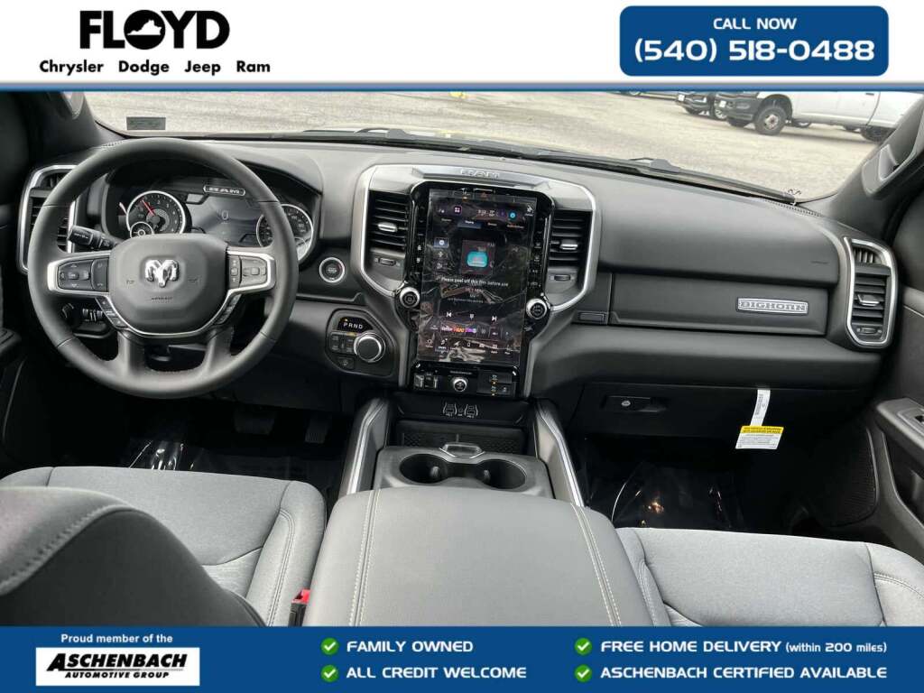 2026 Ram 1500 Big Horn Crew Cab 4x4 5'7" Box