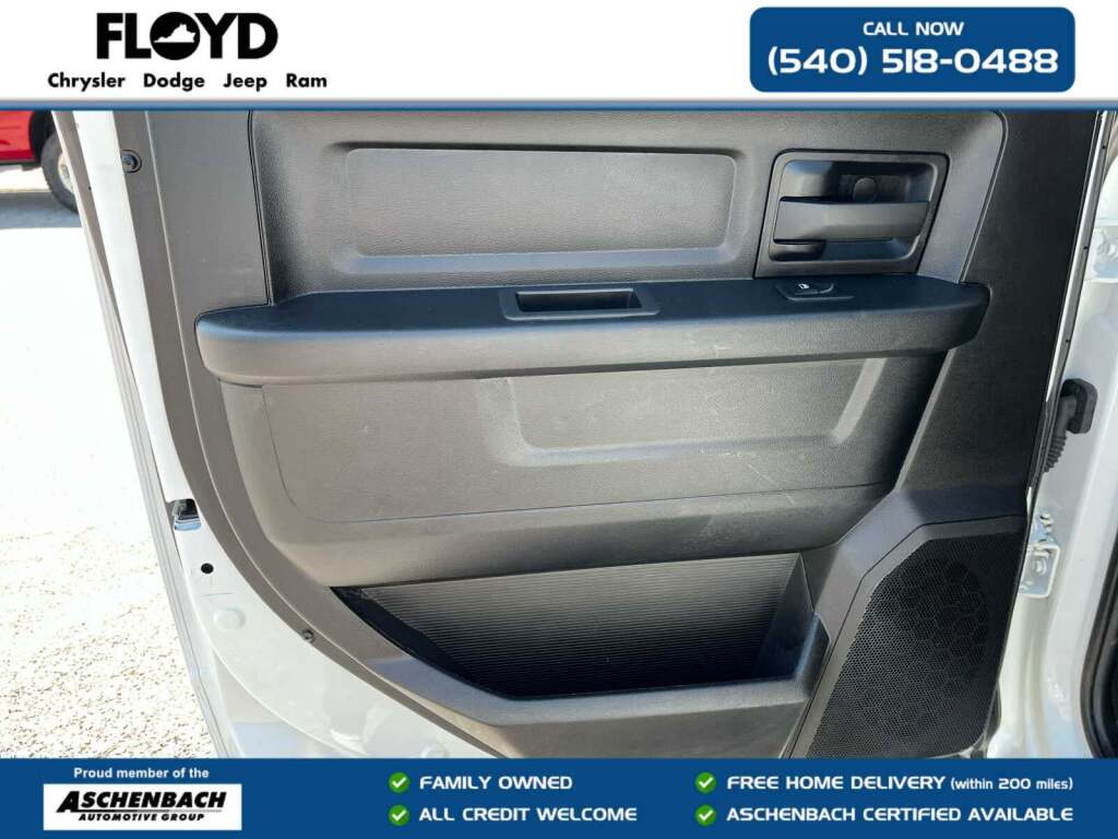 2022 Ram 1500 Classic Tradesman Crew Cab 4x4 5'7" Box