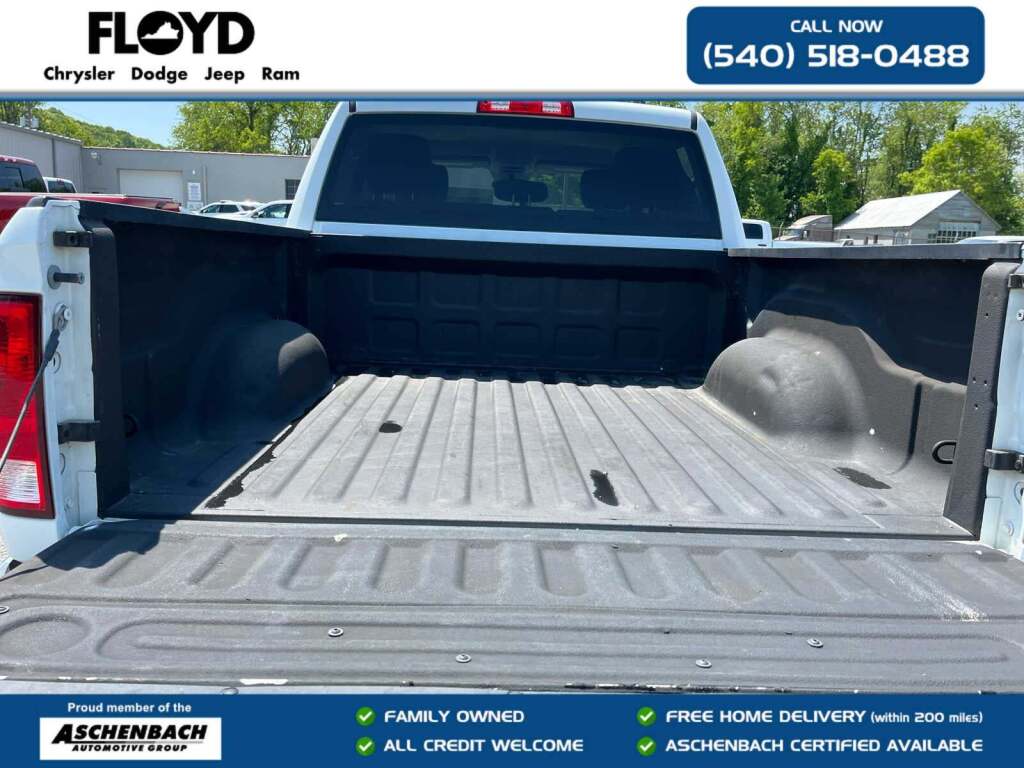 2022 Ram 1500 Classic Tradesman Crew Cab 4x4 5'7" Box