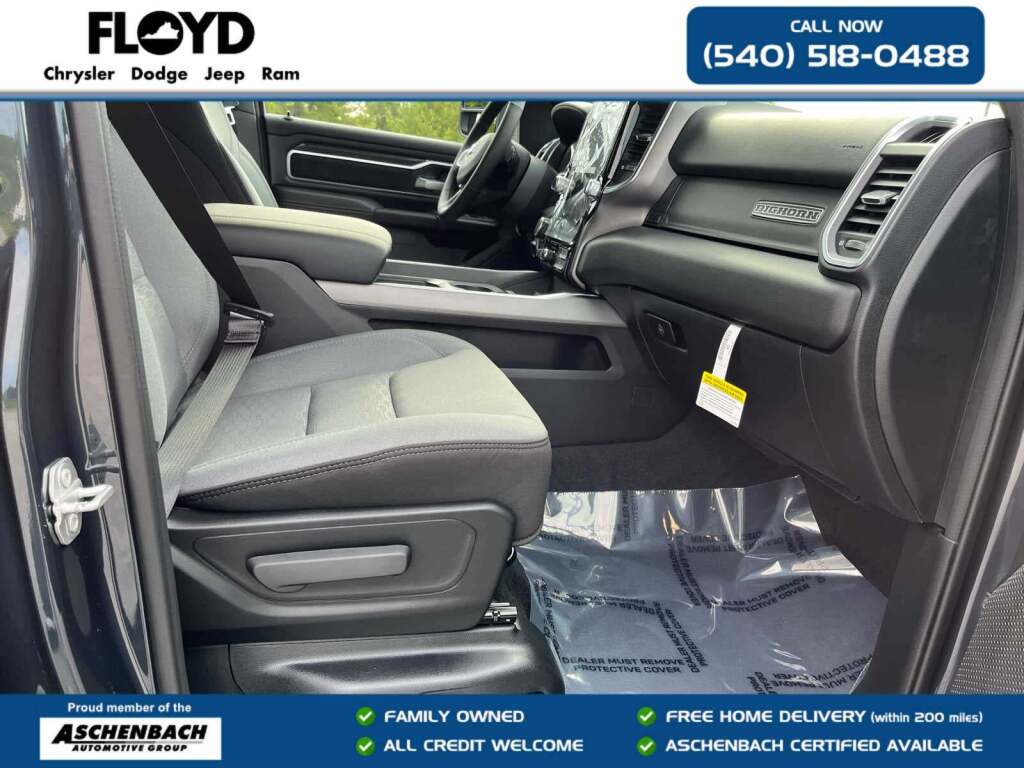 2026 Ram 1500 Big Horn Crew Cab 4x4 5'7" Box