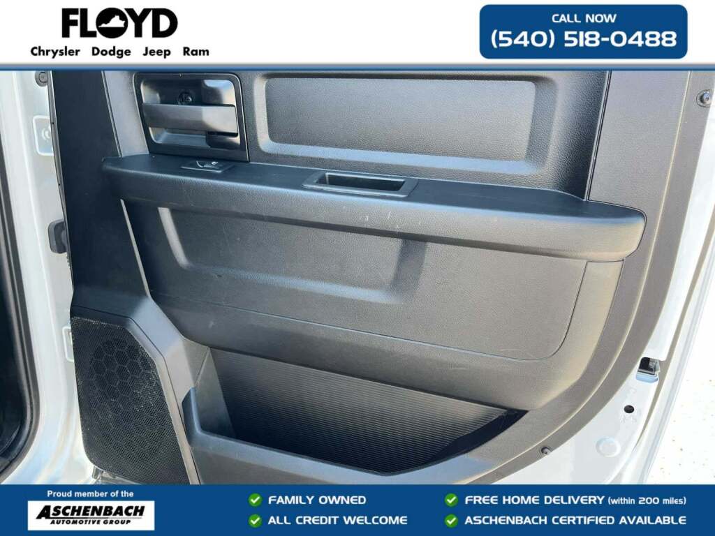 2022 Ram 1500 Classic Tradesman Crew Cab 4x4 5'7" Box