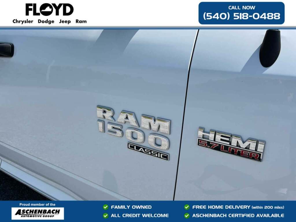 2022 Ram 1500 Classic Tradesman Crew Cab 4x4 5'7" Box