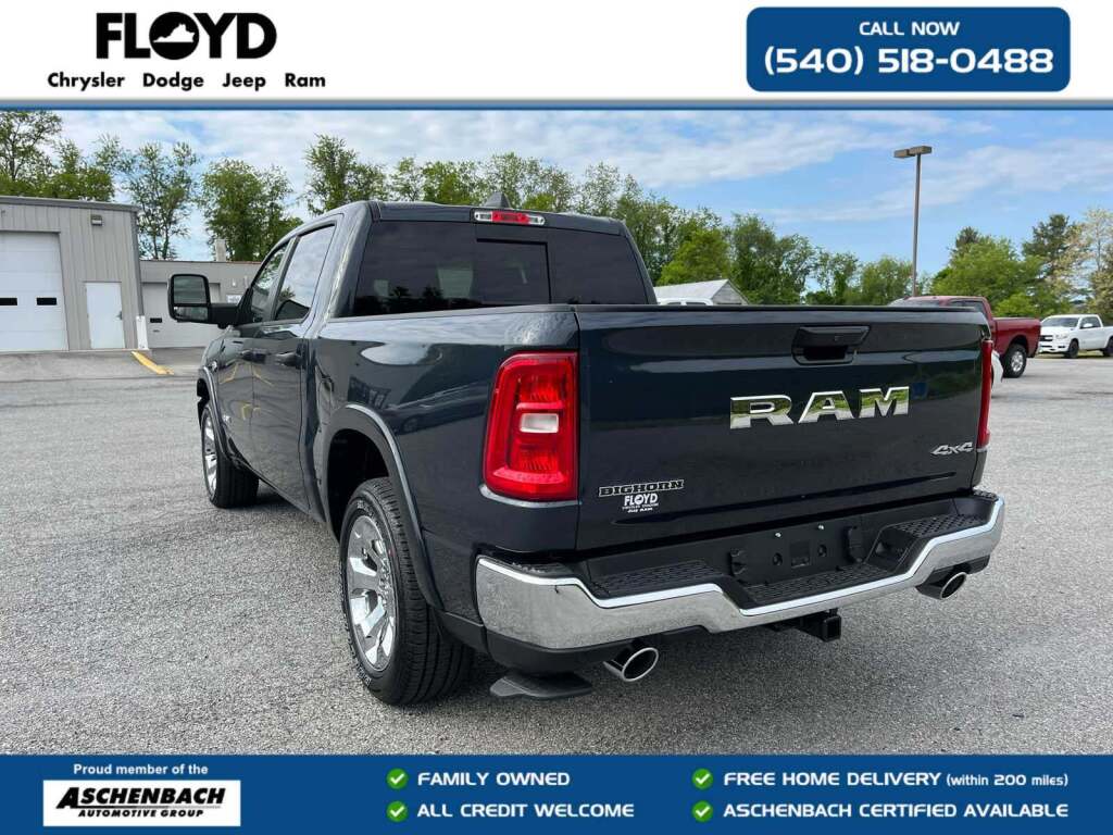 2026 Ram 1500 Big Horn Crew Cab 4x4 5'7" Box