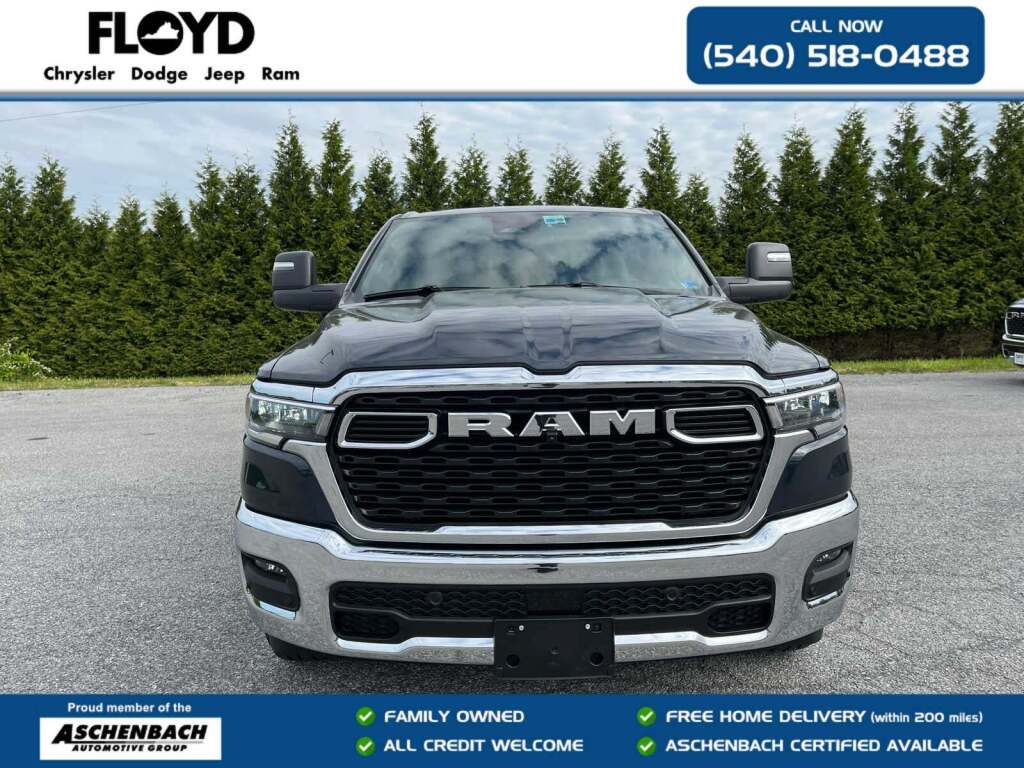 2026 Ram 1500 Big Horn Crew Cab 4x4 5'7" Box