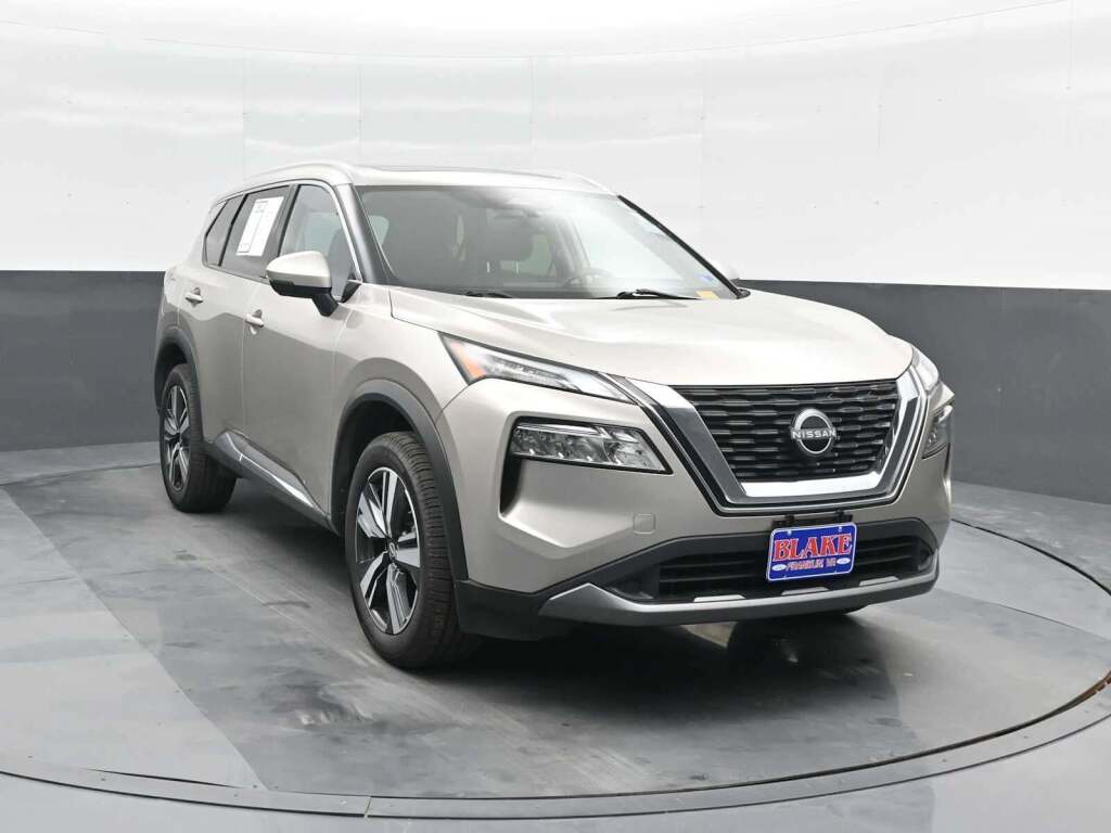 2023 Nissan Rogue SL FWD