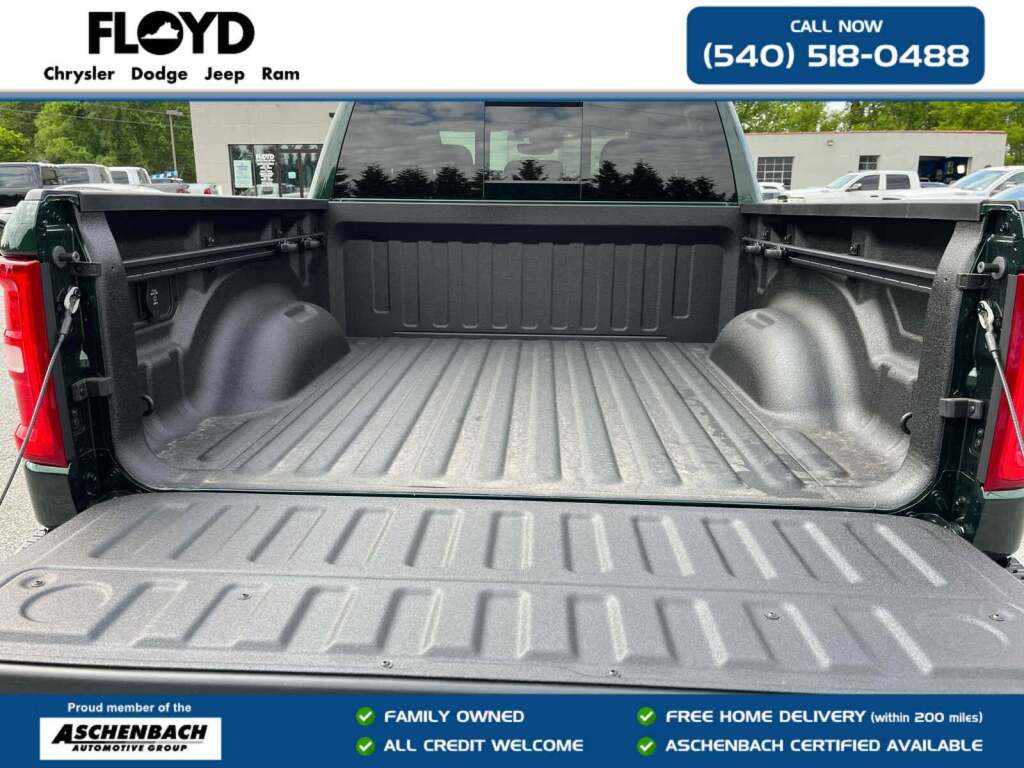 2026 Ram 1500 Big Horn Crew Cab 4x4 5'7" Box