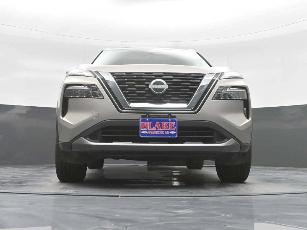 2023 Nissan Rogue SL FWD