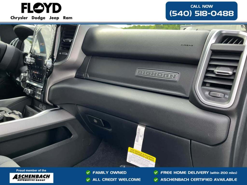 2026 Ram 1500 Big Horn Crew Cab 4x4 5'7" Box