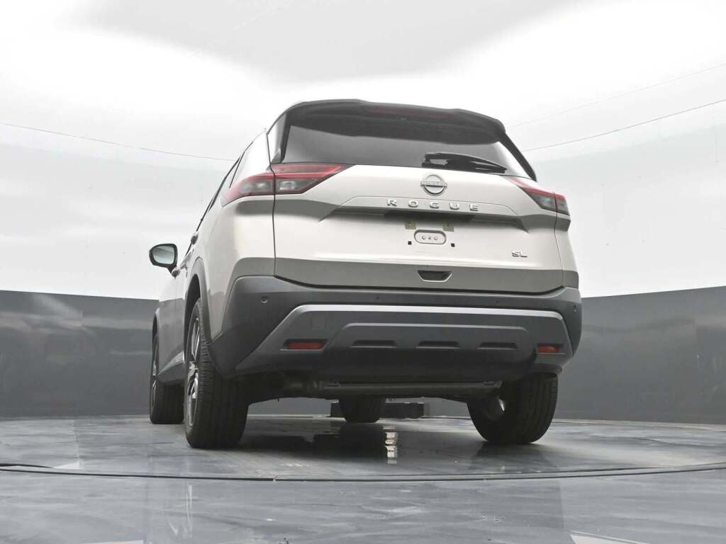 2023 Nissan Rogue SL FWD
