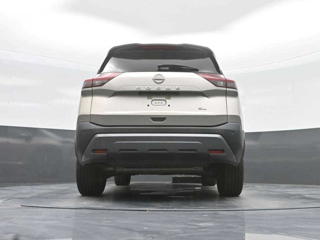 2023 Nissan Rogue SL FWD