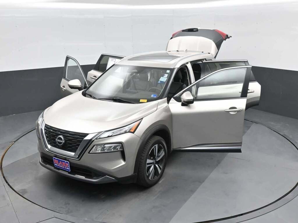 2023 Nissan Rogue SL FWD