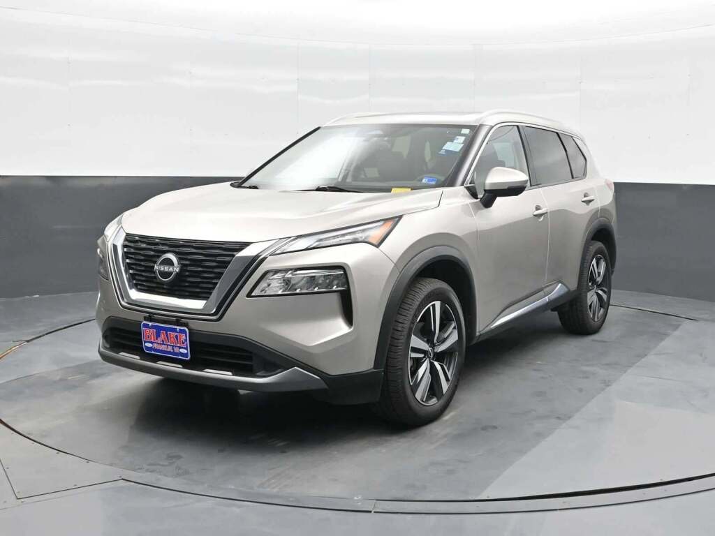 2023 Nissan Rogue SL FWD