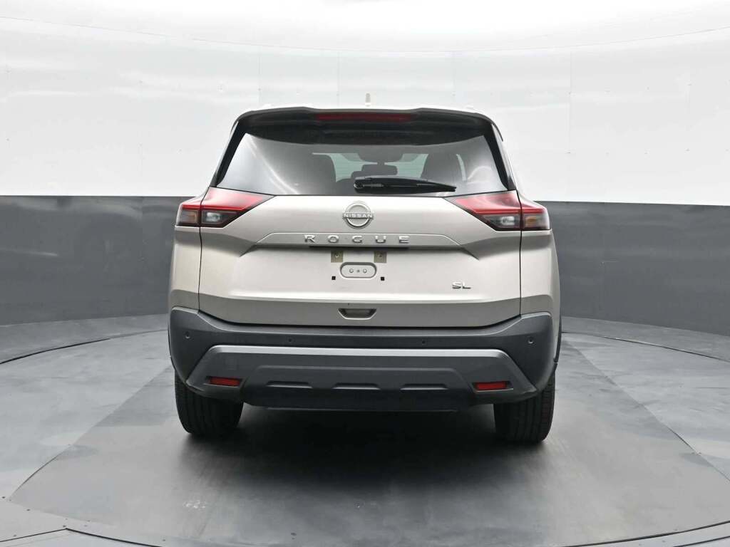 2023 Nissan Rogue SL FWD