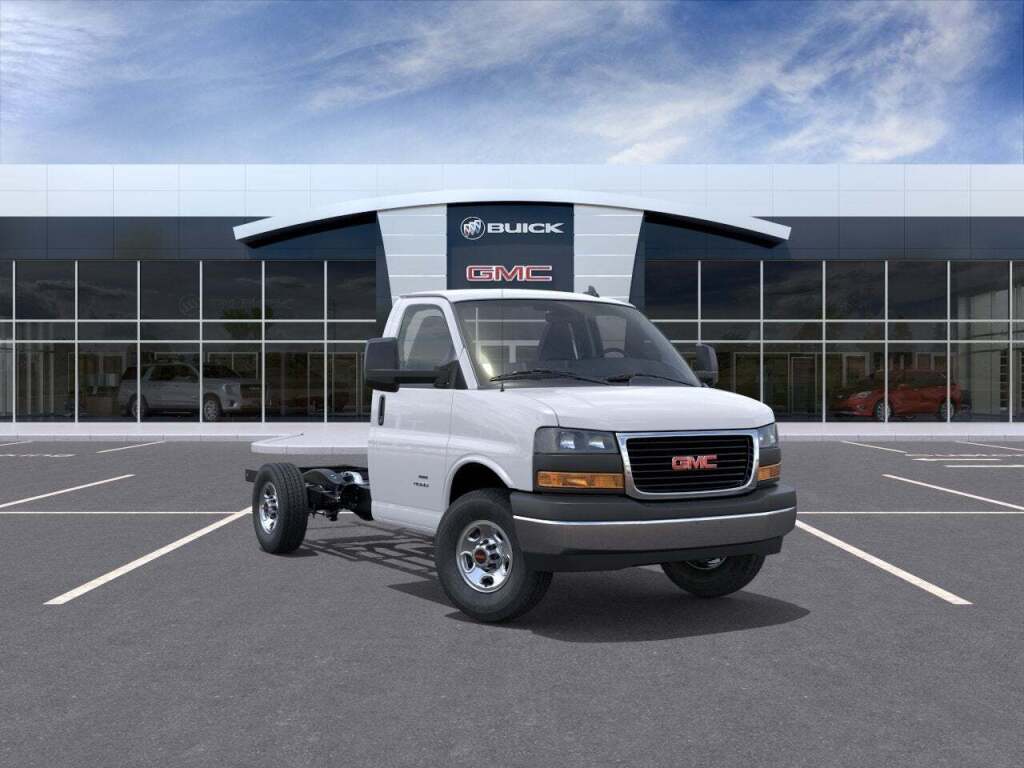 2025 GMC Savana 3500 139" WB's photo