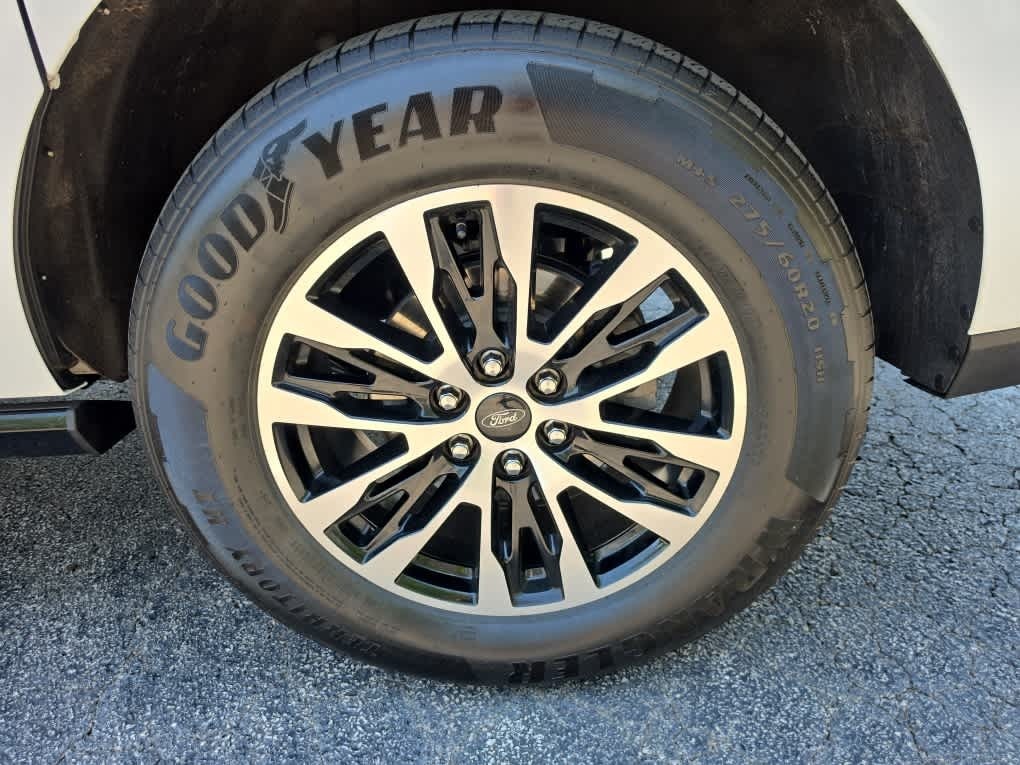 2025 Ford Expedition Platinum MAX