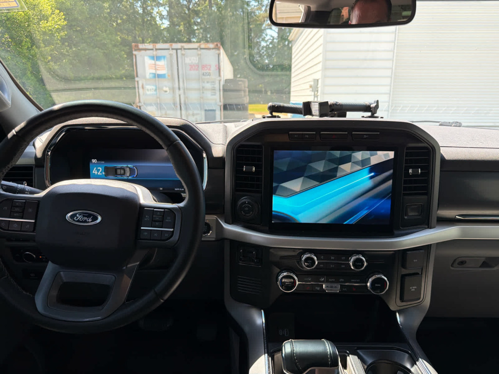 2023 Ford F-150 Lightning Pro