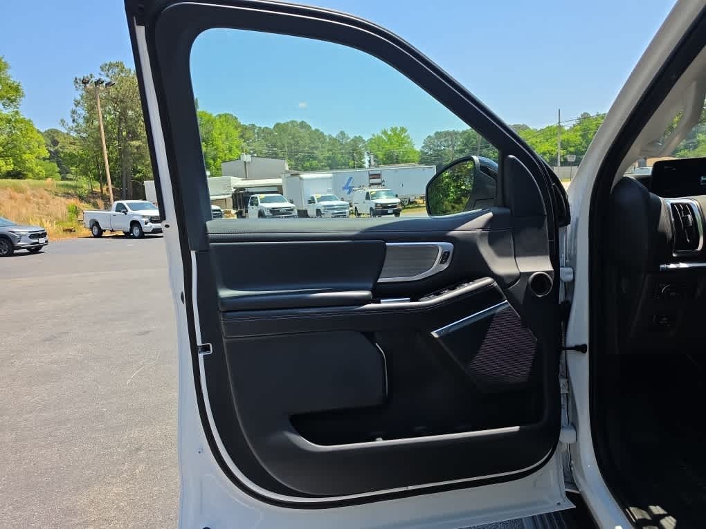 2025 Ford Expedition Platinum MAX