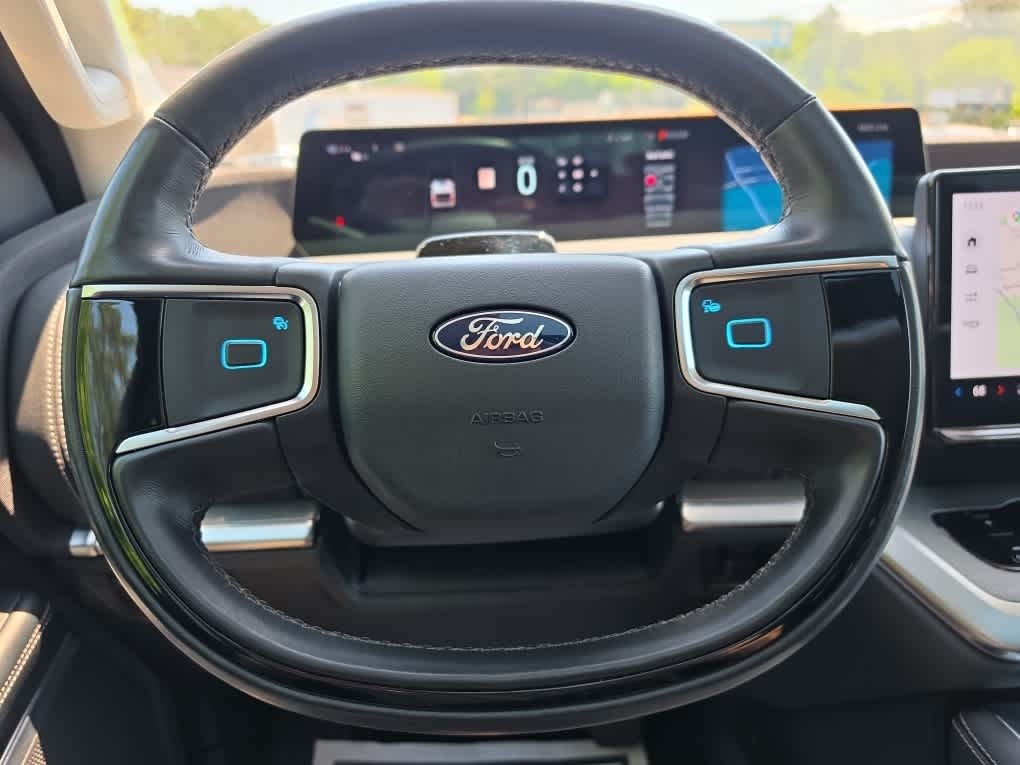 2025 Ford Expedition Platinum MAX
