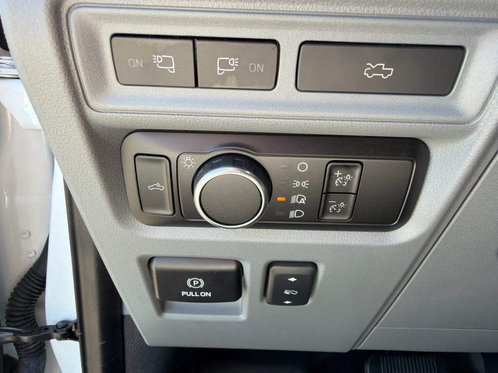 2023 Ford F-150 Lightning Pro