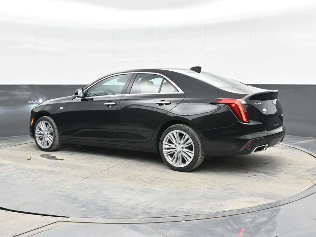 2025 Cadillac CT4 Premium Luxury RWD