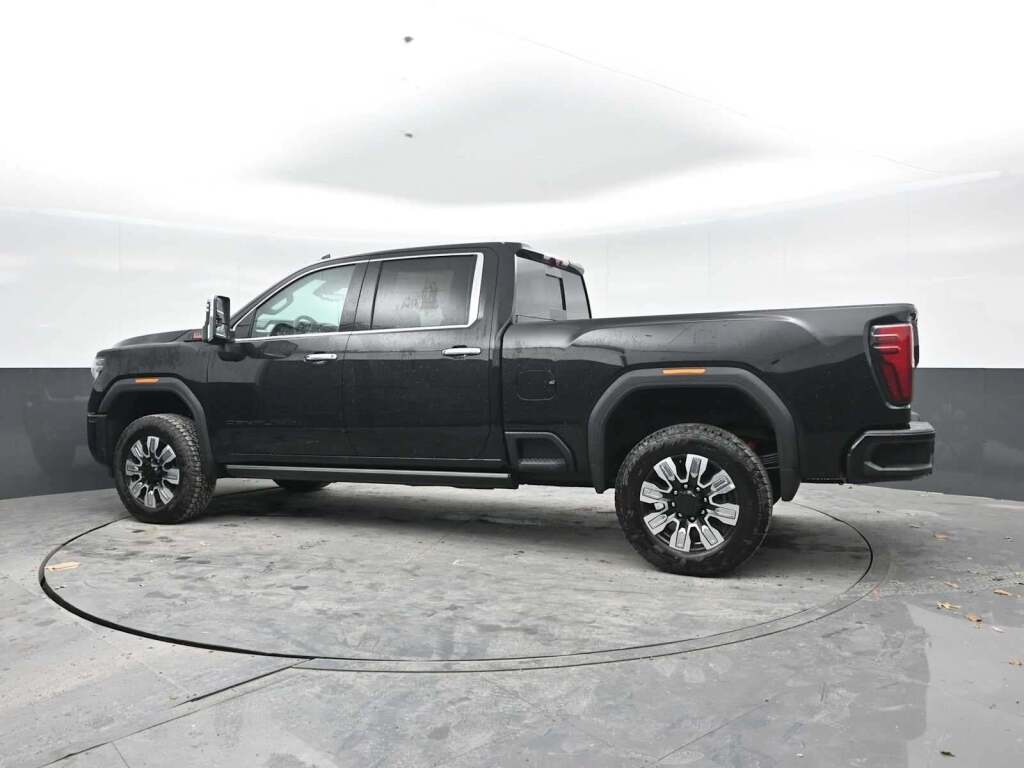 2026 GMC Sierra 2500HD Denali