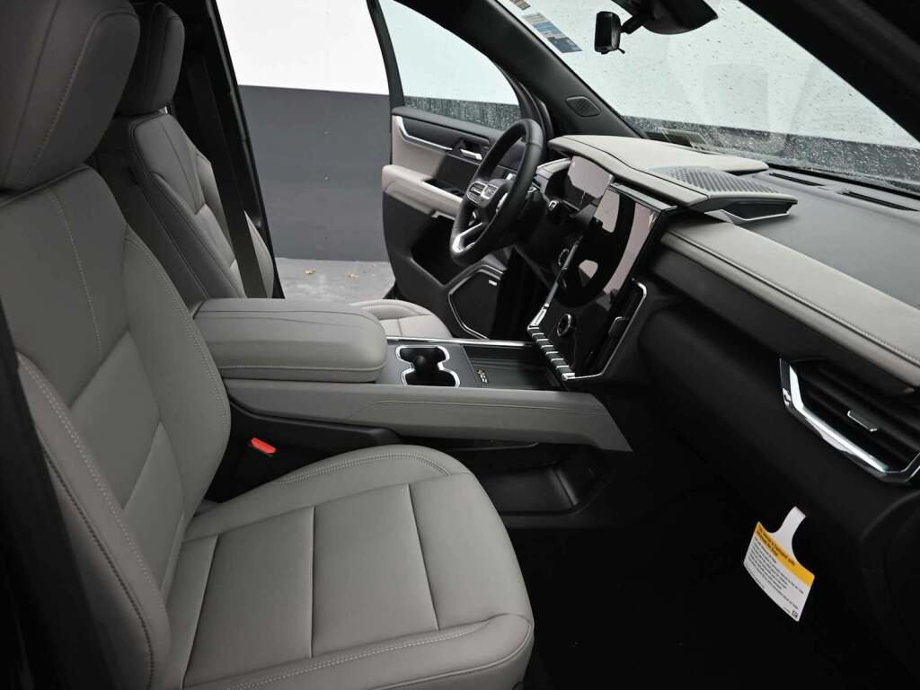 2026 GMC Acadia Elevation AWD