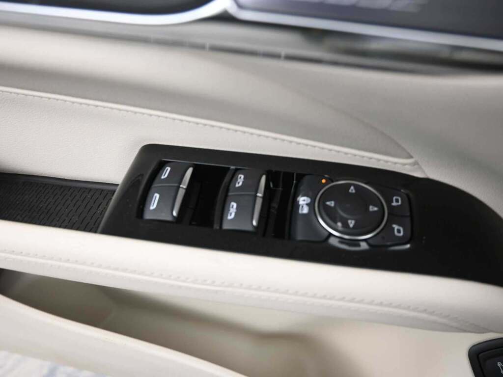 2025 Cadillac CT4 Premium Luxury RWD