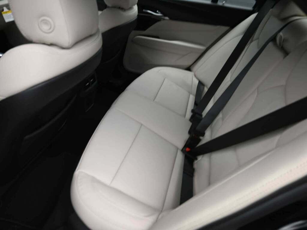 2025 Cadillac CT4 Premium Luxury RWD