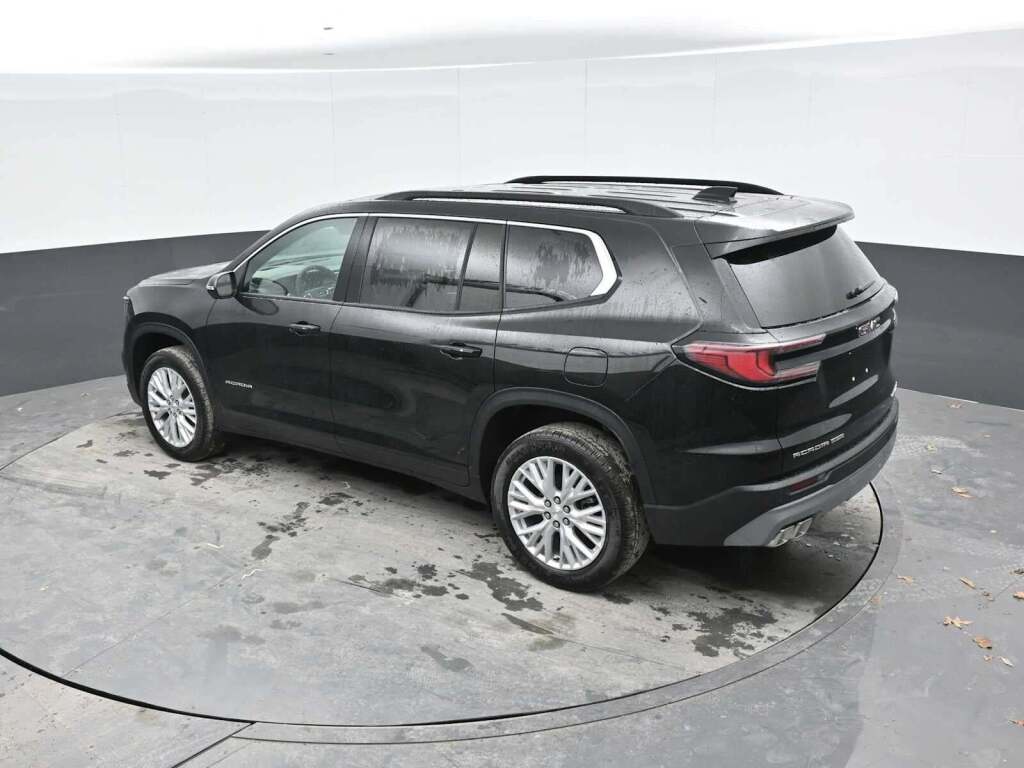 2026 GMC Acadia Elevation AWD