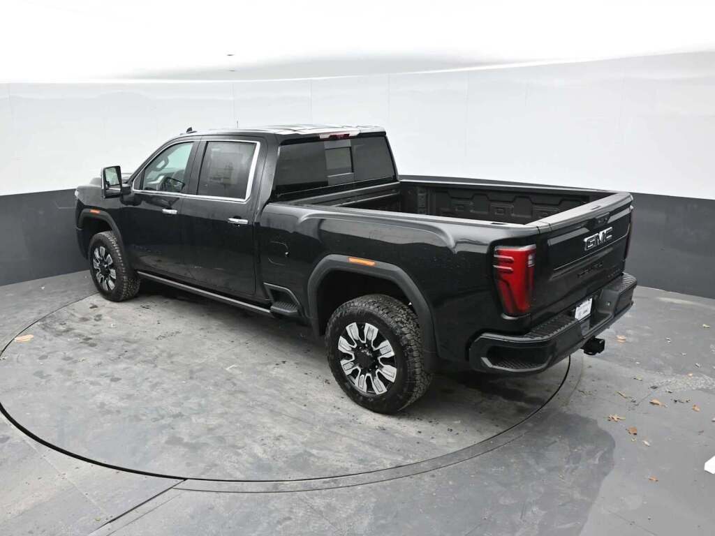 2026 GMC Sierra 2500HD Denali
