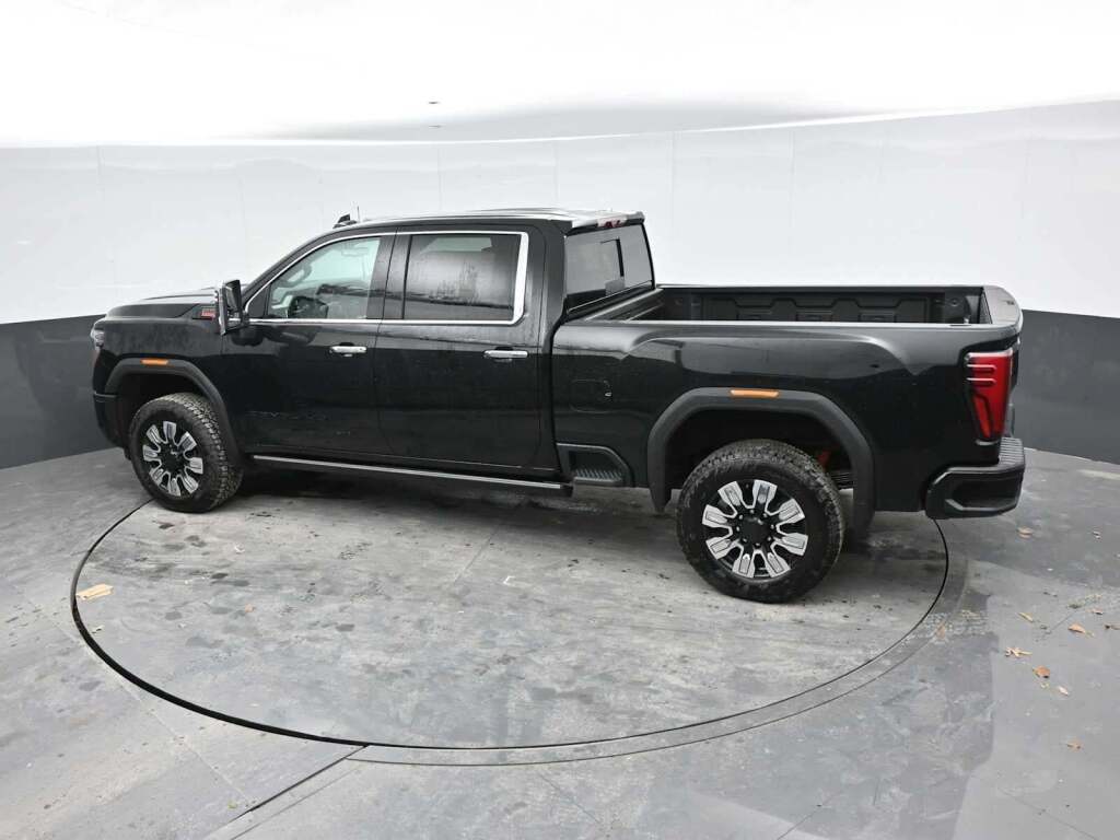 2026 GMC Sierra 2500HD Denali