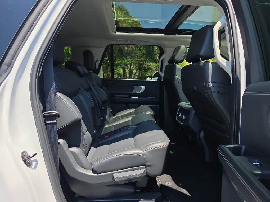 2025 Ford Expedition Platinum MAX