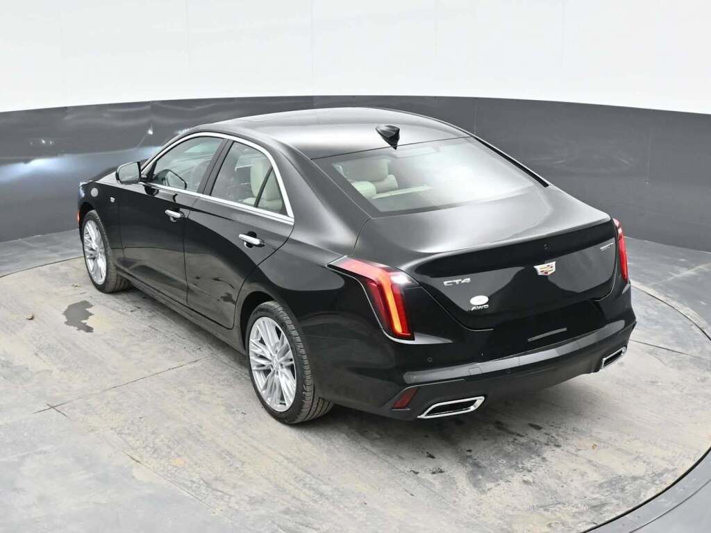 2025 Cadillac CT4 Premium Luxury RWD