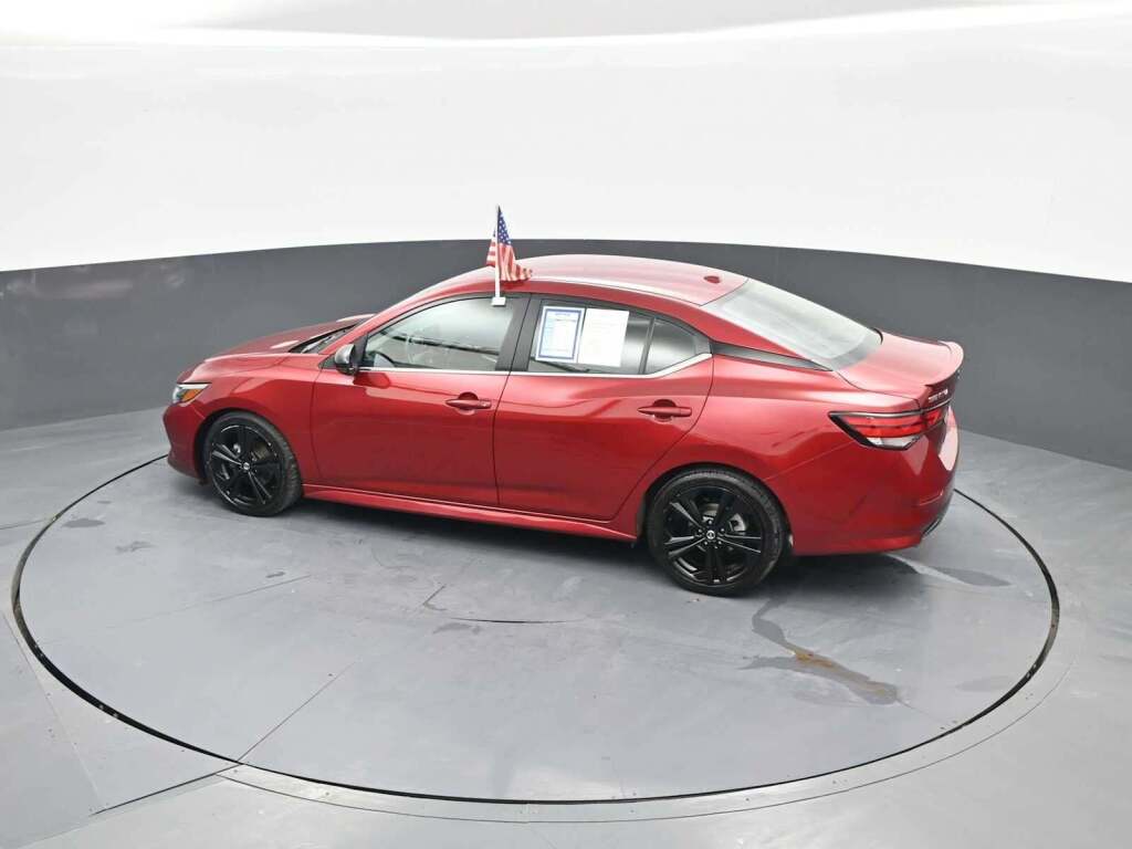 2021 Nissan Sentra SR Xtronic CVT
