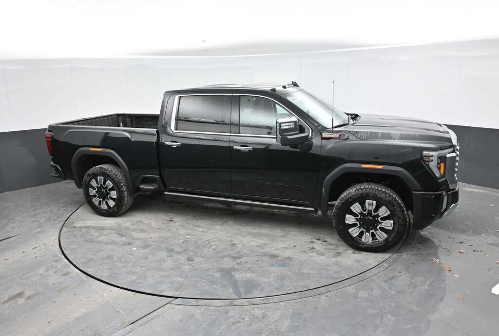 2026 GMC Sierra 2500HD Denali