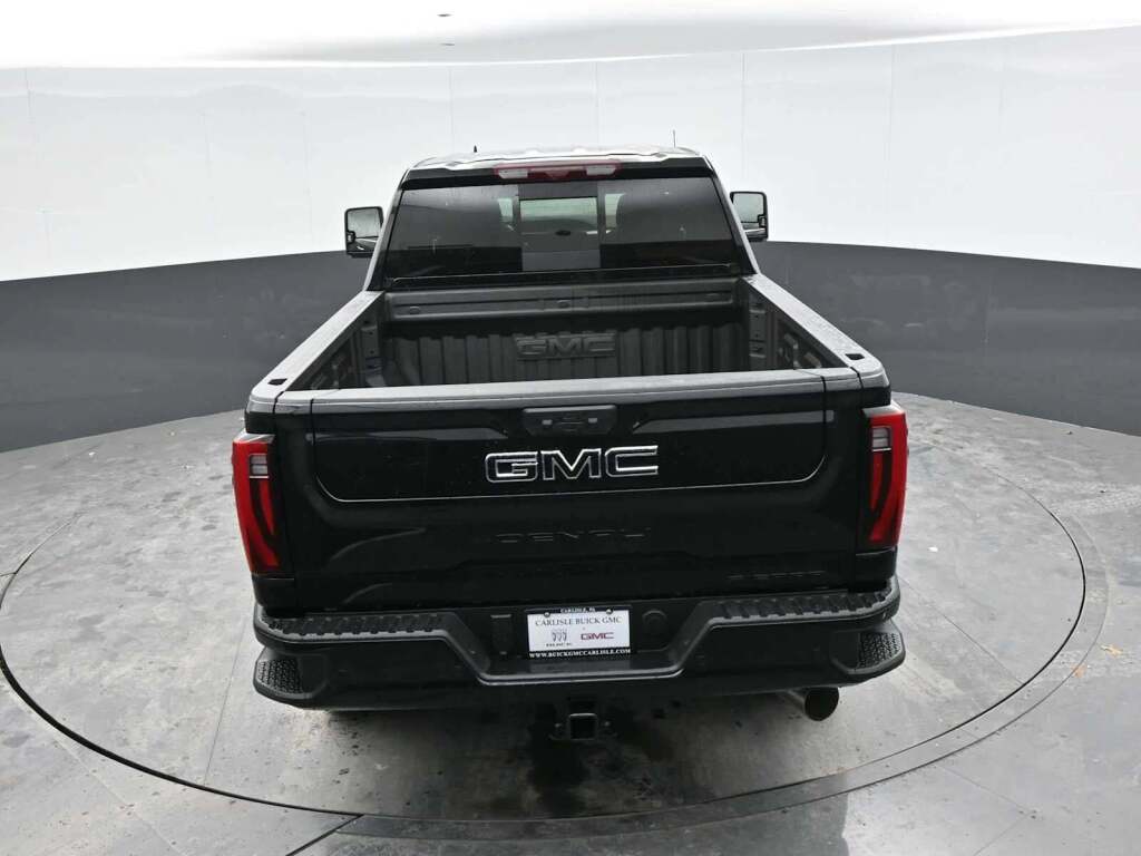 2026 GMC Sierra 2500HD Denali