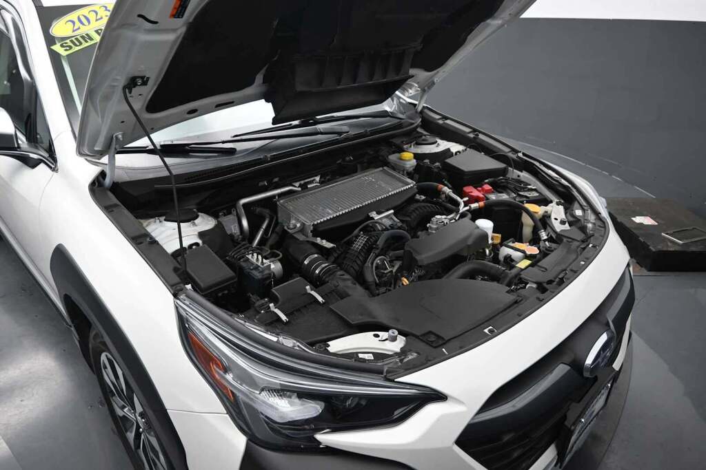 2023 Subaru Outback Touring XT